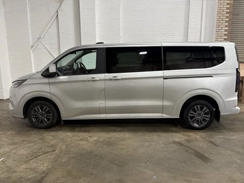 Ford Tourneo Custom 340 TITANIUM ECOBOOST 10