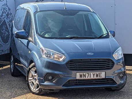 Ford Transit Courier LIMITED