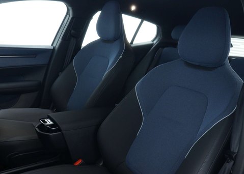 Volvo Ex30 Single Motor Extended Range 69kWh Plus SUV 5dr Electric Auto (272 ps) 41