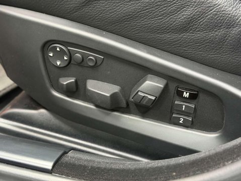 BMW M5 5.0 V10 Saloon 4dr Petrol SMG Euro 4 (507 ps) 50