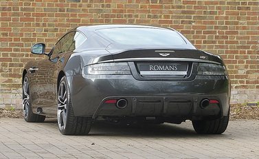 Aston Martin DBS Carbon Edition 11