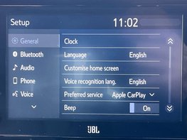 Toyota Yaris 1.5 Yaris Dynamic HEV CVT 5dr 43