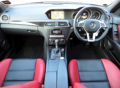 Mercedes-Benz C Class AMG Estate 13