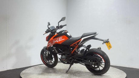 KTM Duke 2020 ONLY 10K RUNNING PROJECT BIKE SPARES OR REPAIR 125CC 5