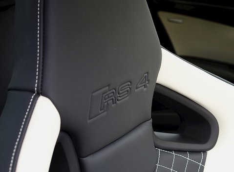 Audi RS4 Avant Limited Edition 9