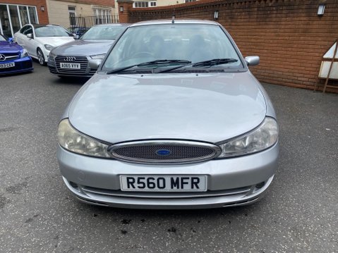 Ford Mondeo 2.5 ST-24 4dr 2