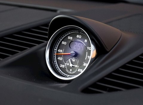 Porsche 911 Targa 4 GTS (991.2) 5