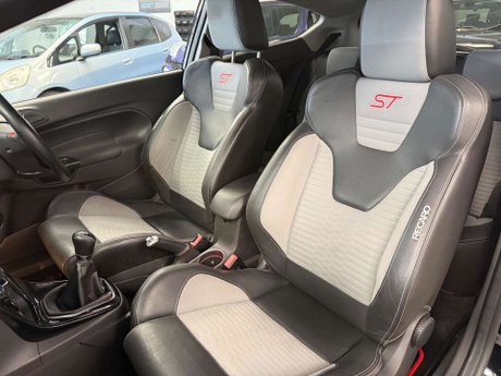 Ford Fiesta 1.0T EcoBoost Zetec S Euro 6 (s/s) 3dr 34