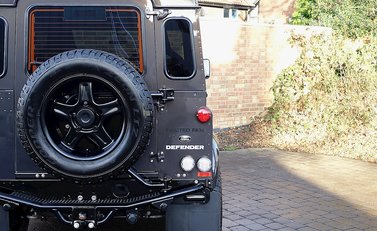 Land Rover Defender 90 Twisted T40 S 30