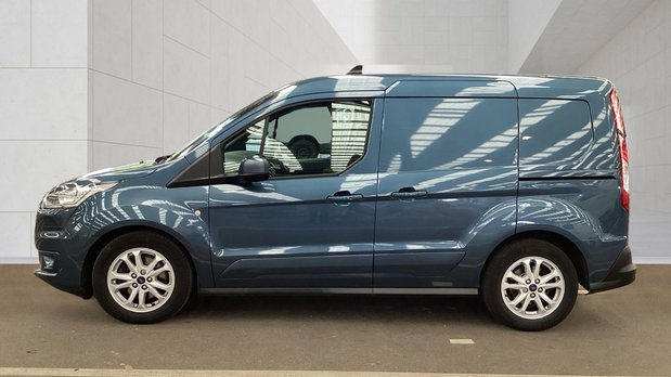 Ford Transit Connect AUTO SWB L1H1 Low Roof Limited Air Con Alloys Sensors Cam EURO 6 NO VAT 7