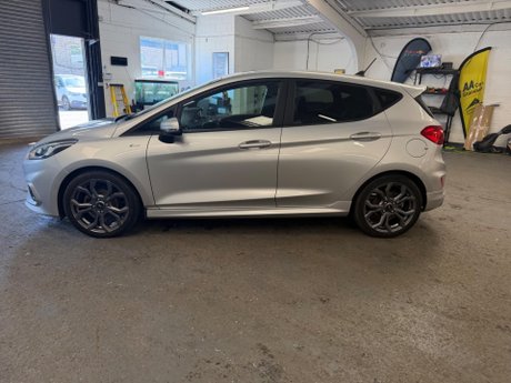 Ford Fiesta 1.0T EcoBoost ST-Line X Euro 6 (s/s) 5dr 5