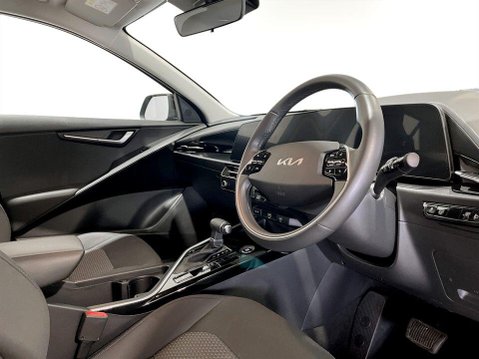 Kia Niro 1.6h GDi 2 SUV 5dr Petrol Hybrid DCT Euro 6 (s/s) (127 bhp) 12