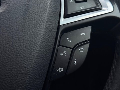 Ford Mondeo 1.5 TDCi ECOnetic Zetec Euro 6 (s/s) 5dr 73