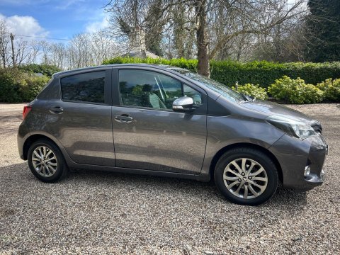 Toyota Yaris 1.33 Dual VVT-i Icon Euro 6 5dr 7