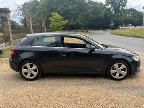 Audi A3 1.6 TDI Sport Hatchback 3dr Diesel S Tronic Euro 5 (s/s) (105 ps) 26