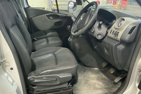 Renault Trafic 1.6 dCi ENERGY 27 Business Minibus Double Cab 5dr Diesel Manual SWB Euro 6  10