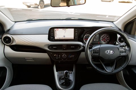 Hyundai i10 MPI PREMIUM 3