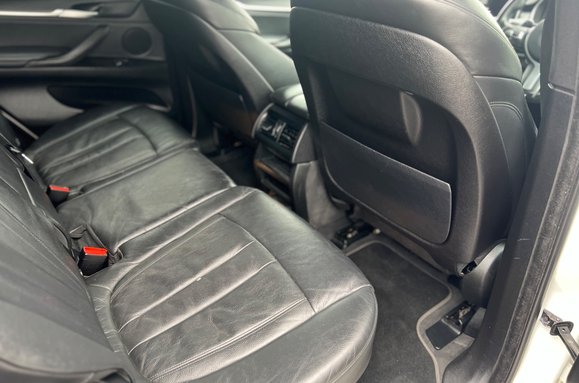 BMW X5 XDRIVE40D M SPORT AUTO 7 SEATS 26