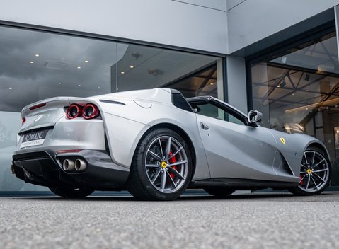 Ferrari 812 GTS 4