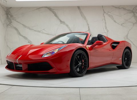Ferrari 488 SPIDER 1