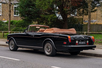 Rolls-Royce Corniche IV 4