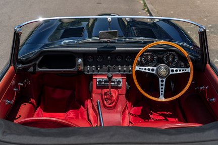 Jaguar E-Type 3.8 Roadster 14