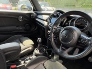 Mini Hatch Cooper 1.5 Sport Comfort / Navigation 3 door - SAT NAV - JCW STYLING 3