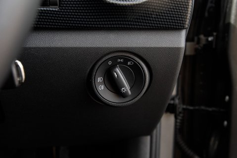 Volkswagen Up R-LINE 16