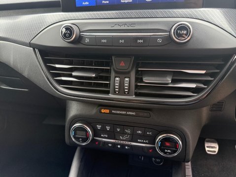 Ford Focus 1.5 EcoBlue ST-Line X Euro 6 (s/s) 5dr 21