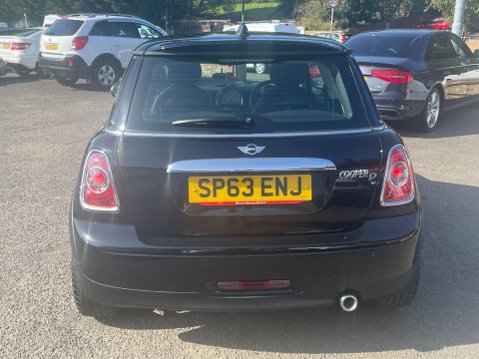 Mini Hatch 1.6 Cooper D Bayswater Euro 5 (s/s) 3dr 10