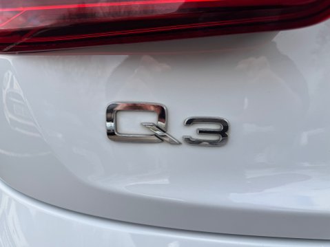 Audi Q3 TFSI S LINE EDITION 16
