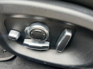 Jaguar XF 3.0D V6 S AUTOMATIC 33