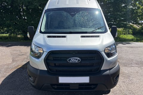 Ford Transit 350 Rwd Trend 130 ps L3H3 Panel Van - Air Con / Rear Camera 9