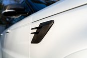Land Rover Range Rover Sport SVR CARBON EDITION. DEPLOYABLE SIDE STEPS. MATRIX LEDs. CARBON FIBRE ENGINE BAY 3