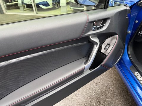 Subaru BRZ SE LUX 10