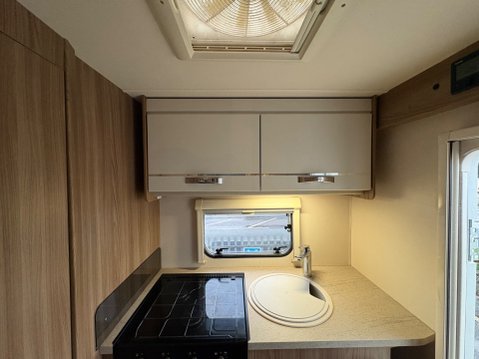 Swift Lifestyle 624 AWAITING PREPARATION 19