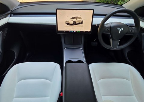 Tesla Model Y ModeL Y Long Range AWD 4WD 5dr 11