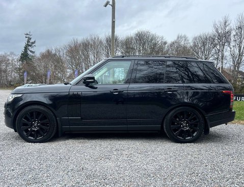 Land Rover Range Rover 3.0 Range Rover Vogue TDV6 Auto 4WD 5dr 9