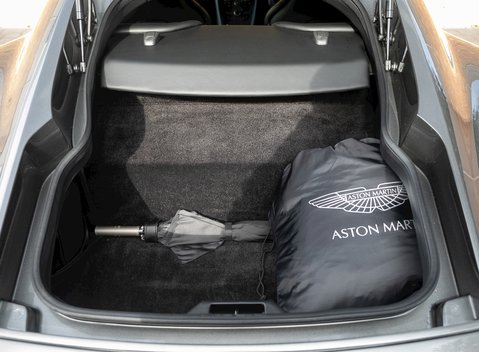 Aston Martin Zagato Vanquish Coupe 35