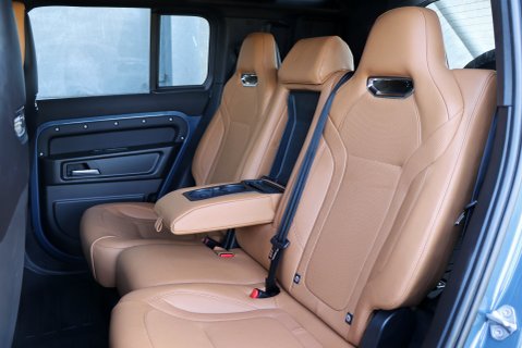 Defender 110 Commercial