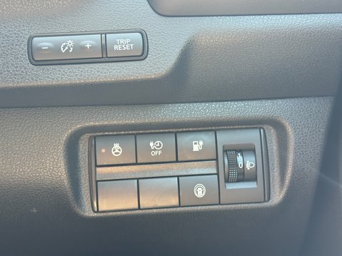 Nissan LEAF N-Connecta Hatchback 5dr Electric Auto (150 ps) 20