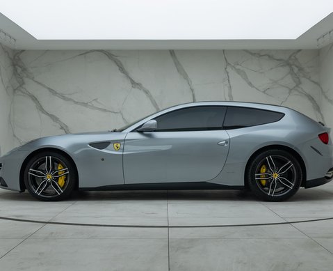 Ferrari FF 