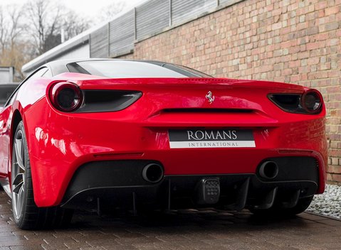 Ferrari 488 GTB 24