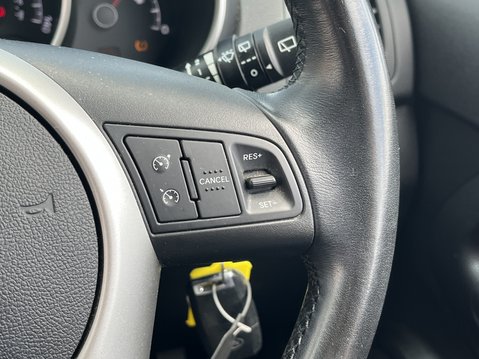 Kia Venga 1.6 ISG 3 5dr 23