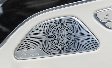 Mercedes-Benz S63 AMG Coupe 22