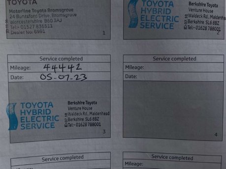 Toyota Corolla 2.0 VVT-h Excel Hatchback 5dr Petrol Hybrid CVT Euro 6 (s/s) (184 ps) 29