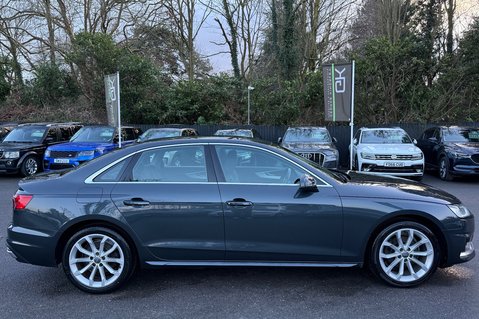 Audi A4 TDI SPORT AUTOMATIC -VIRTUAL COCKPIT -APPLE CARPLAY -REVERSE CAMERA 5