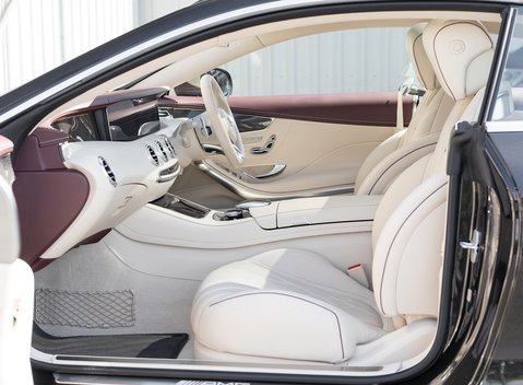 Mercedes-Benz S Class S63 Coupe 16