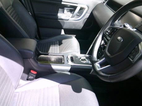 Land Rover Discovery Sport TD4 HSE LUXURY ONLY 52,000 MILES FROM NEW 10