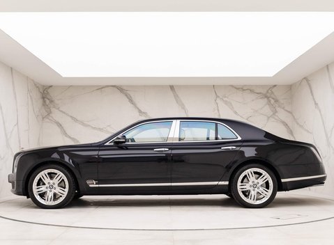 Bentley Mulsanne V8 3